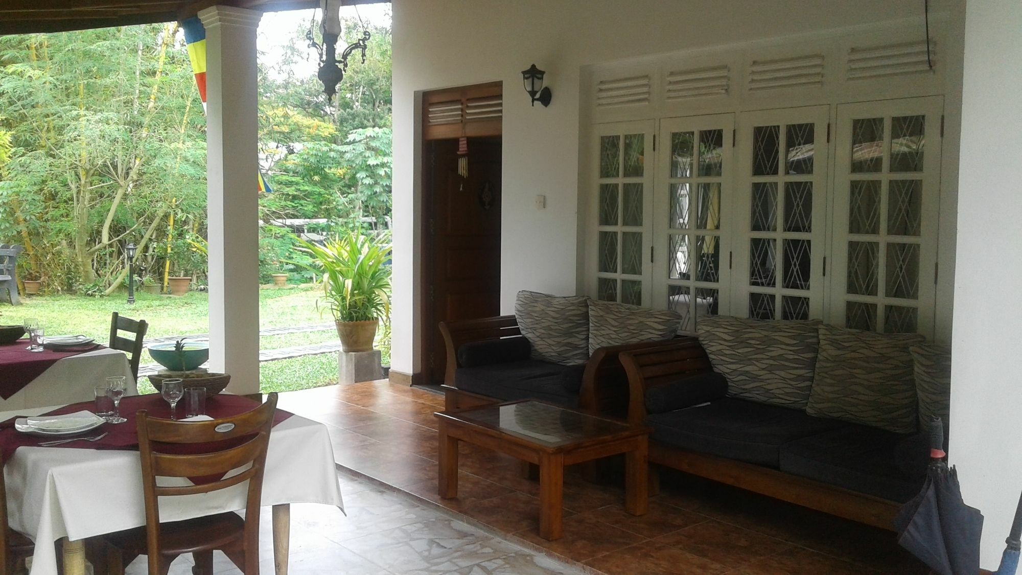 Villa Begonia Katugastota Buitenkant foto